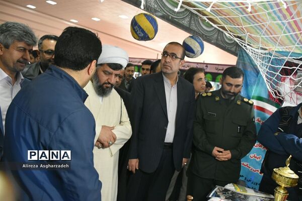 افتتاح نمایشگاه دستاوردهای انقلاب در بابلسر