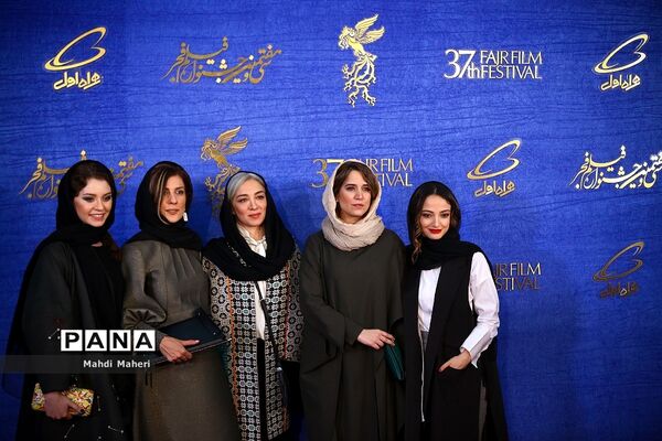 در حاشیه ششمین روز سی و هفتمین جشنواره فیلم فجر