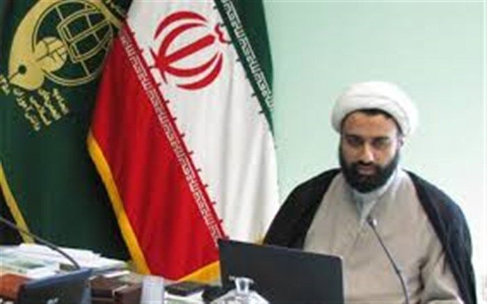 پاسخگویی به سوالات دانش‌آموزان درباره انقلاب اسلامی در کتاب پرسمان دانش‌آموزی