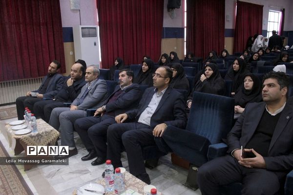 آیین تجلیل از فعالان جشن عاطفه‌ها درآذربایجان شرقی