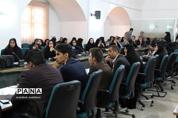 برگزاری جلسه رابطین آموزشی بازی‌های فکری، آموزشی و سرگرمی استان یزد