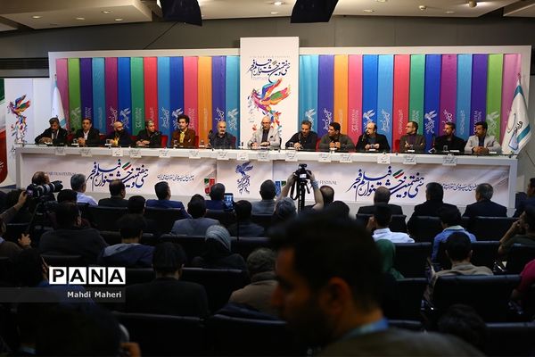 نشست‌های پرسش و پاسخ فیلم‌های هفتمین روز سی و هفتمین جشنواره فیلم فجر