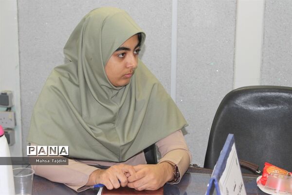 نشست نمایندگان مجلس دانش‌آموزی استان بوشهر