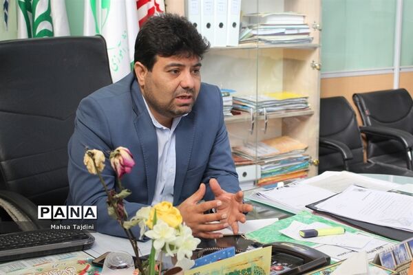 نشست نمایندگان مجلس دانش‌آموزی استان بوشهر