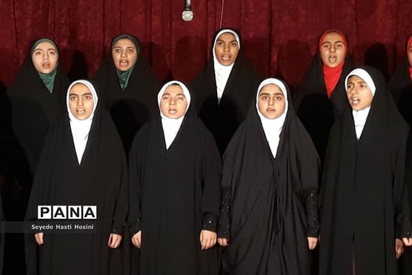 افتتاحیه سی و هفتمین دوره مسابقات سرود در گله‌دار