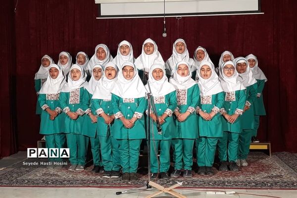 افتتاحیه سی و هفتمین دوره مسابقات سرود در گله‌دار