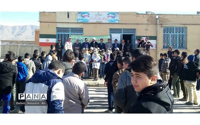 برگزاری آیین گرامیداشت چهلمین دهه فجردرشهرتیتکانلوی فاروج