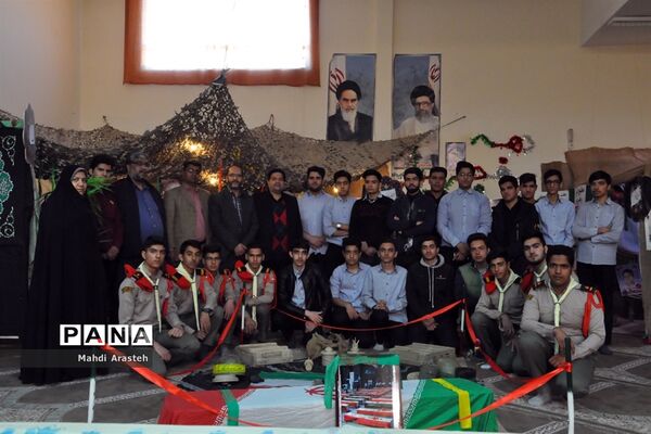 زیباسازی هنرستان البرز با تشکیل مدرسه انقلاب