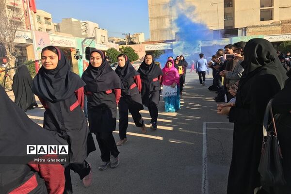 اختتامیه پنجمین المپیاد ورزشی درون مدرسه‌ای خوزستان در مدرسه دخترانه مهشاد شیرازی ناحیه ۴ اهواز