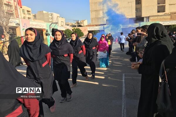 اختتامیه پنجمین المپیاد ورزشی درون مدرسه‌ای خوزستان در مدرسه دخترانه مهشاد شیرازی ناحیه ۴ اهواز