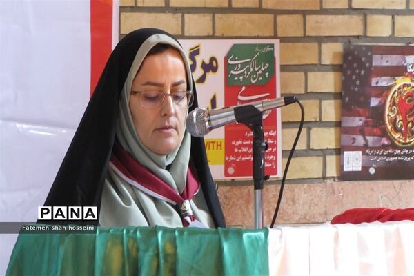اجرای مانور یاوران انقلاب در شهرستان فیروزکوه