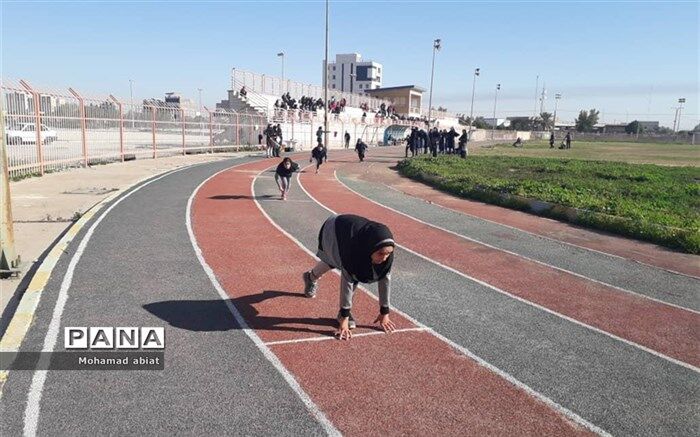 مسابقات دو و میدانی متوسطه اول دختران به خط پایان رسید