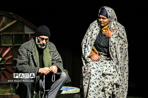 تئاتر «روزهای بی قوام» در ارومیه
