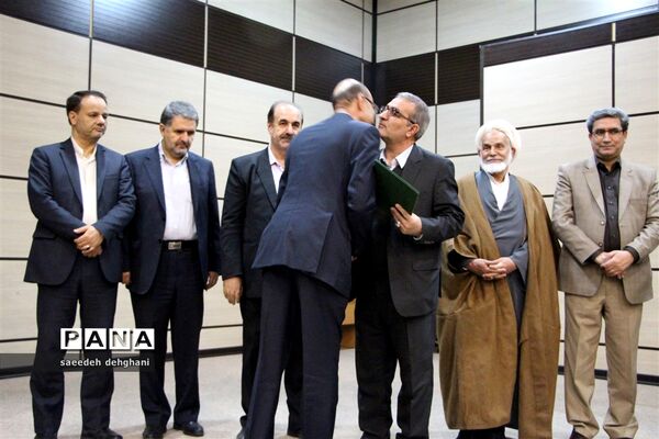 آیین تکریم و معارفه فرمانداران جدید و پیشین شیراز