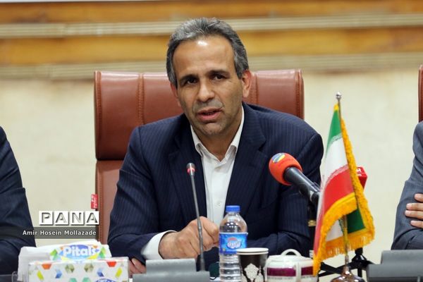 بازدید خبرنگاران از پروژه‌های منطقه آزاد ماکو