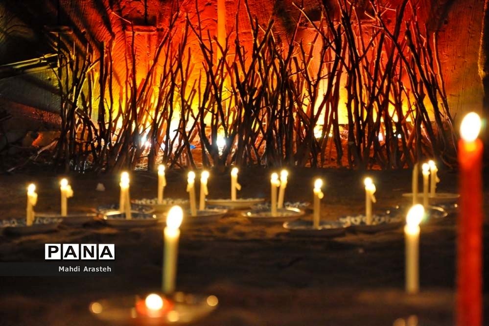 نمایشگاه شهدای جومیان درشهرستان خوسف