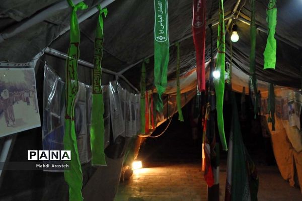 نمایشگاه شهدای جومیان درشهرستان خوسف