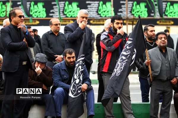 اجتماع بزرگ هیئت‌‌های عاشورای فاطمی در میدان هفت تیر