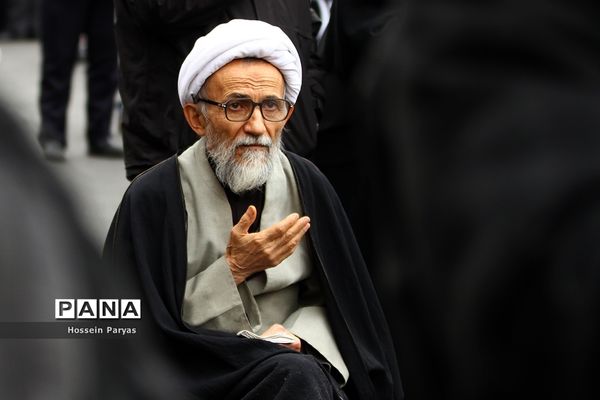 اجتماع بزرگ هیئت‌‌های عاشورای فاطمی در میدان هفت تیر