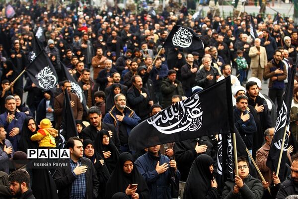 اجتماع بزرگ هیئت‌‌های عاشورای فاطمی در میدان هفت تیر