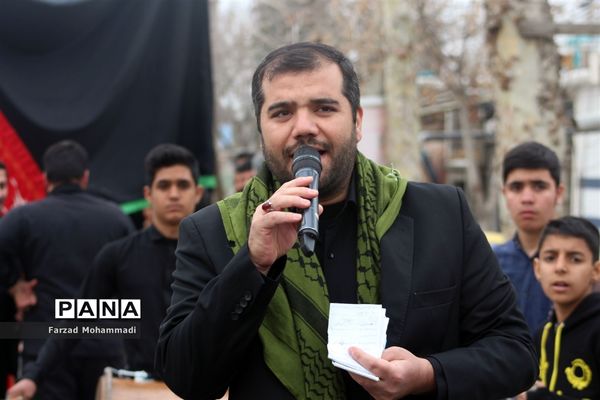 دسته‌ عزاداری هیئت رهروان شهدا به‌مناسبت ایام فاطمیه