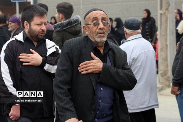 دسته‌ عزاداری هیئت رهروان شهدا به‌مناسبت ایام فاطمیه
