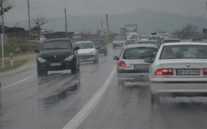 بارش باران در اکثر محورهای مواصلاتی کشور