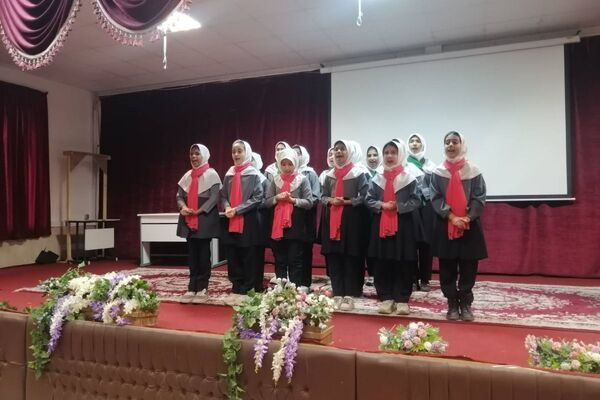 جشنواره دانش‌آموزی سرود در هنرستان سعادت پردیس 