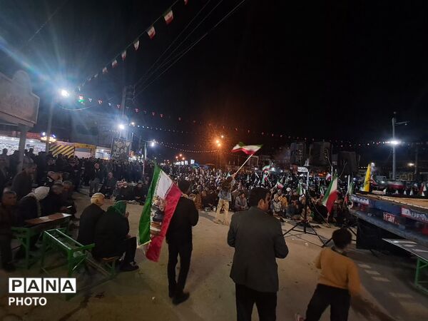 تجمع برای حمایت از رزمندگان کشور در شهر دهدشت 