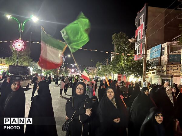 تجمع مردمی مردم هشتگرد  در صدو پنجمین شب