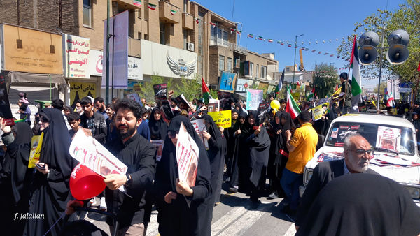 راهپیمایی روز قدس همراه با تشییع پیکر شهید صداقت در قم