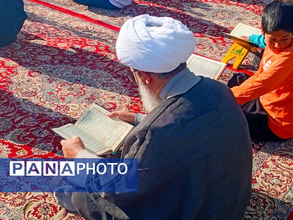 اختتامیه محافل قرآنی در آخرین روز از ماه مبارک رمضان در کاشمر
