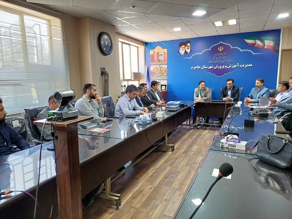 برگزاری  جلسه مهارت آموزی با اولویت رشته شنا