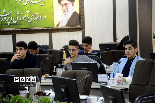 دومین نشست نمایندگان نهمین دوره مجلس دانش‌آموزی قطب دو کشور در ارومیه 3