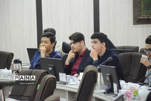 دومین نشست نمایندگان نهمین دوره مجلس دانش‌آموزی قطب دو کشور در ارومیه 3