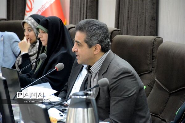 دومین نشست نمایندگان نهمین دوره مجلس دانش‌آموزی قطب دو کشور در ارومیه 3