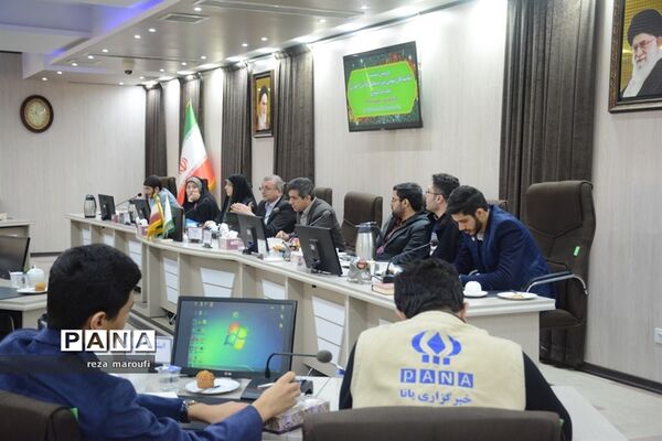 دومین نشست نمایندگان نهمین دوره مجلس دانش‌آموزی قطب دو کشور در ارومیه 3