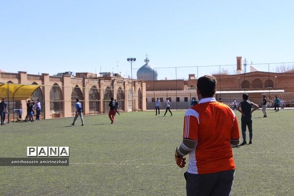 افتتاحیه مسابقات فوتبال دبیرستان ایرانشهر