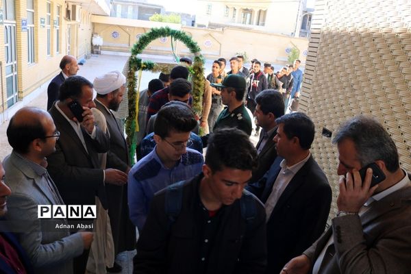 آیین بدرقه کاروان راهیان نور در گله‌دار