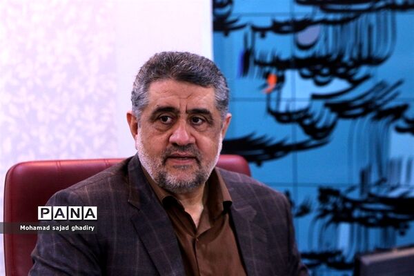 دومین نشست قطبی نهمین دوره مجلس دانش‌آموزی
