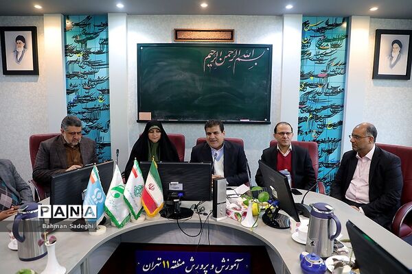 دومین نشست قطبی نهمین دوره مجلس دانش‌آموزی