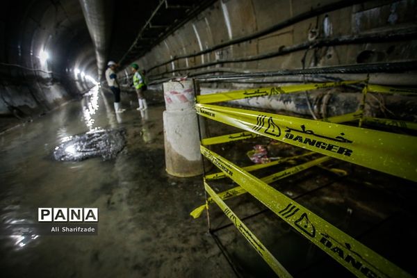 عملیات حفاری مکانیزه و دستی تونل های مترو تهران