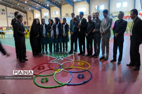 اختتامیه پنجمین دوره المپیاد ورزشی درون مدرسه‌ای به میزبانی دبیرستان دکتر شاهی ناحیه یک یزد
