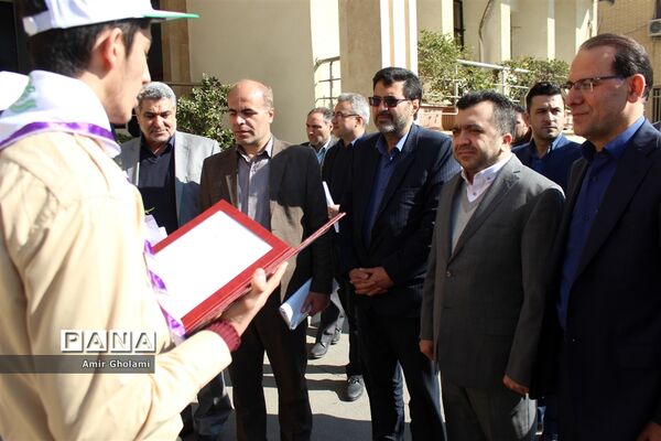 نشست قائم مقام وزیر با مدیرکل و مسئولان آموزش و پرورش شهرستان‌های تهران