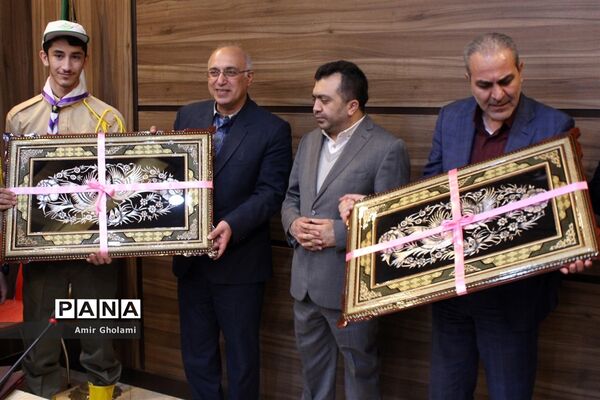 نشست قائم مقام وزیر با مدیرکل و مسئولان آموزش و پرورش شهرستان‌های تهران