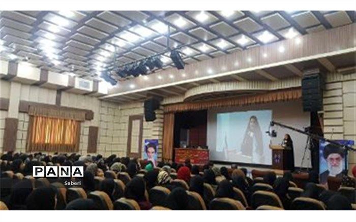 طرح مدارس مهارتی دغدغه اشتغال جوانان را حل می کند