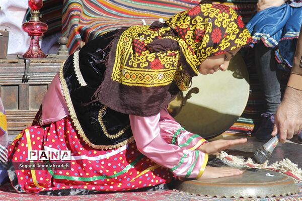 جشنواره دانش‌آموزی بومی محلی مازندران