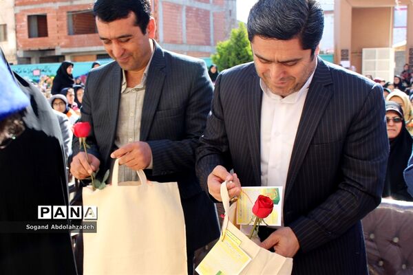 جشنواره دانش‌آموزی بومی محلی مازندران