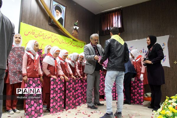 بازدید رئیس سازمان دانش آموزی فارس از منطقه درودزن