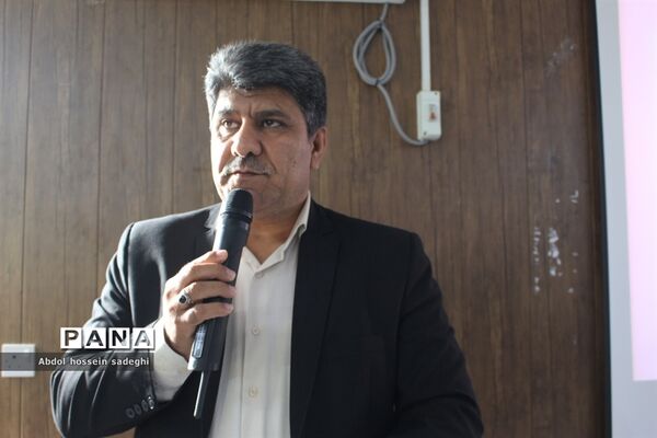 جلسه مدیران مدارس شهرستان بوشهر